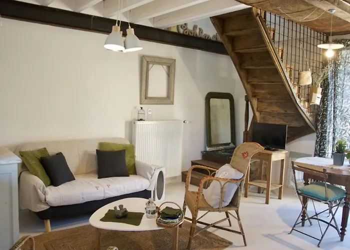 Cosy A La Ferme Pres Du Mans - Jardin, Terrasse, Poele A Bois, Et Serenite Rurale - Fr-1-410-269 Ferienhaus *