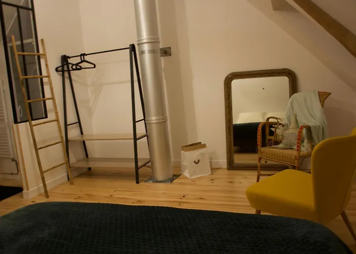 Cosy A La Ferme Pres Du Mans - Jardin, Terrasse, Poele A Bois, Et Serenite Rurale - Fr-1-410-269 *